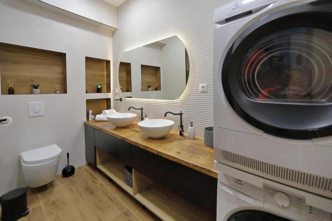 Luxury Apartments Monika Near The Sea With Private Parking Bibinje Zewnętrze zdjęcie