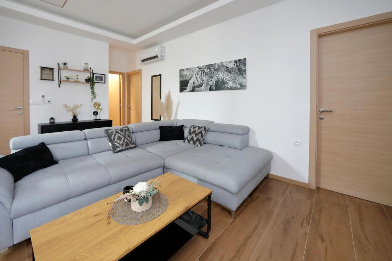 Luxury Apartments Monika Near The Sea With Private Parking Bibinje Zewnętrze zdjęcie