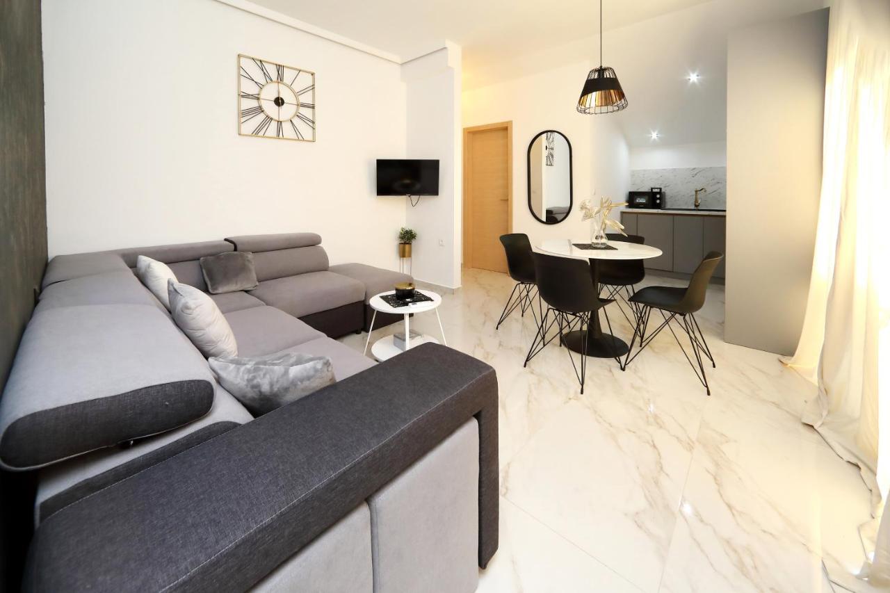 Luxury Apartments Monika Near The Sea With Private Parking Bibinje Zewnętrze zdjęcie