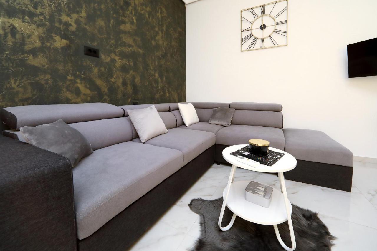 Luxury Apartments Monika Near The Sea With Private Parking Bibinje Zewnętrze zdjęcie